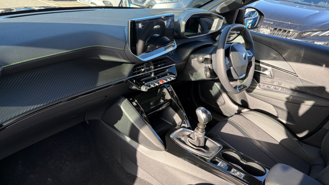 Peugeot 208 1.2 100 Turbo GT 5dr Petrol Hatchback - Image 9
